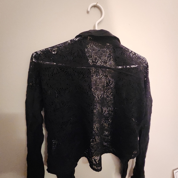 Netted top - Picture 2 of 2